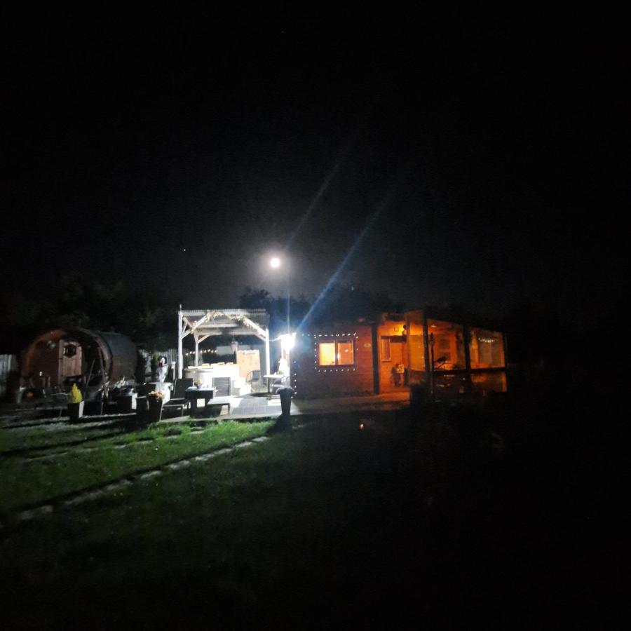 The Ranch Cabin Rathdowney Exterior foto